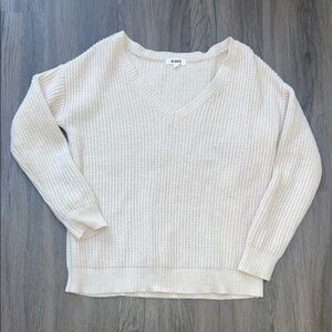 BB Dakota Cream V-Neck Sweater